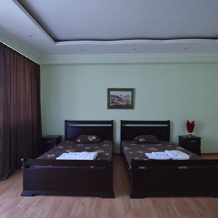 Hotel Vake Palace Tbilisi Exterior photo
